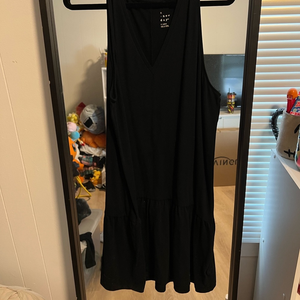 Black Sleeveless Dress With V-Neck